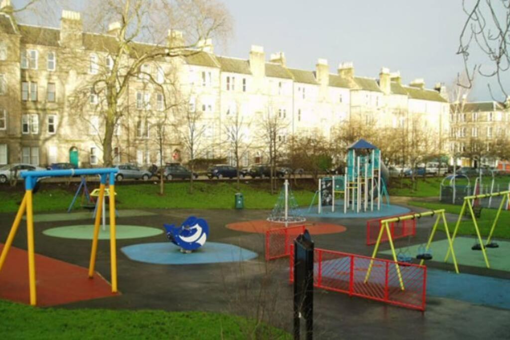 Victorian Beauty With Private Toilet And Shower Near Tube Station Apartament
