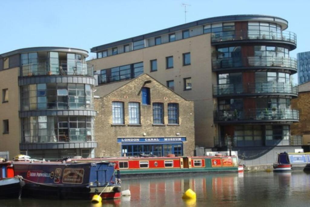 Victorian Beauty With Private Toilet And Shower Near Tube Station Apartament